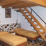 Oda ve Kahvaltı Vinci