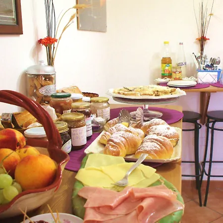 Bed and breakfast Vinci 4*