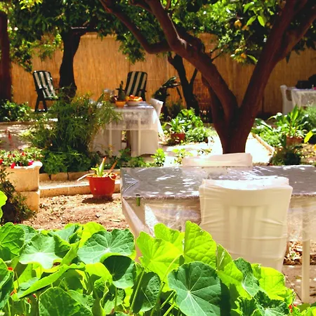 Bed & Breakfast Vinci Noto